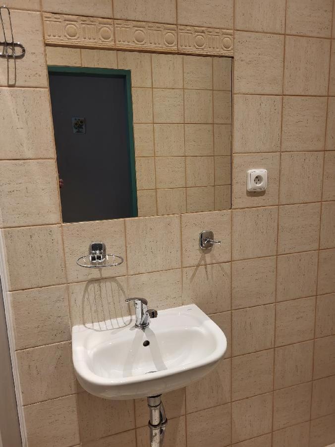 Pension Sunflower Prag Dış mekan fotoğraf
